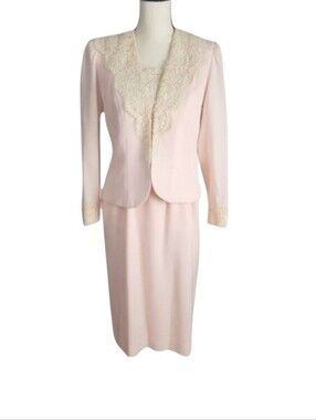 Vintage 1970s JoEd Sophisticates Pink Lace Special Occassion Suit – Size 8